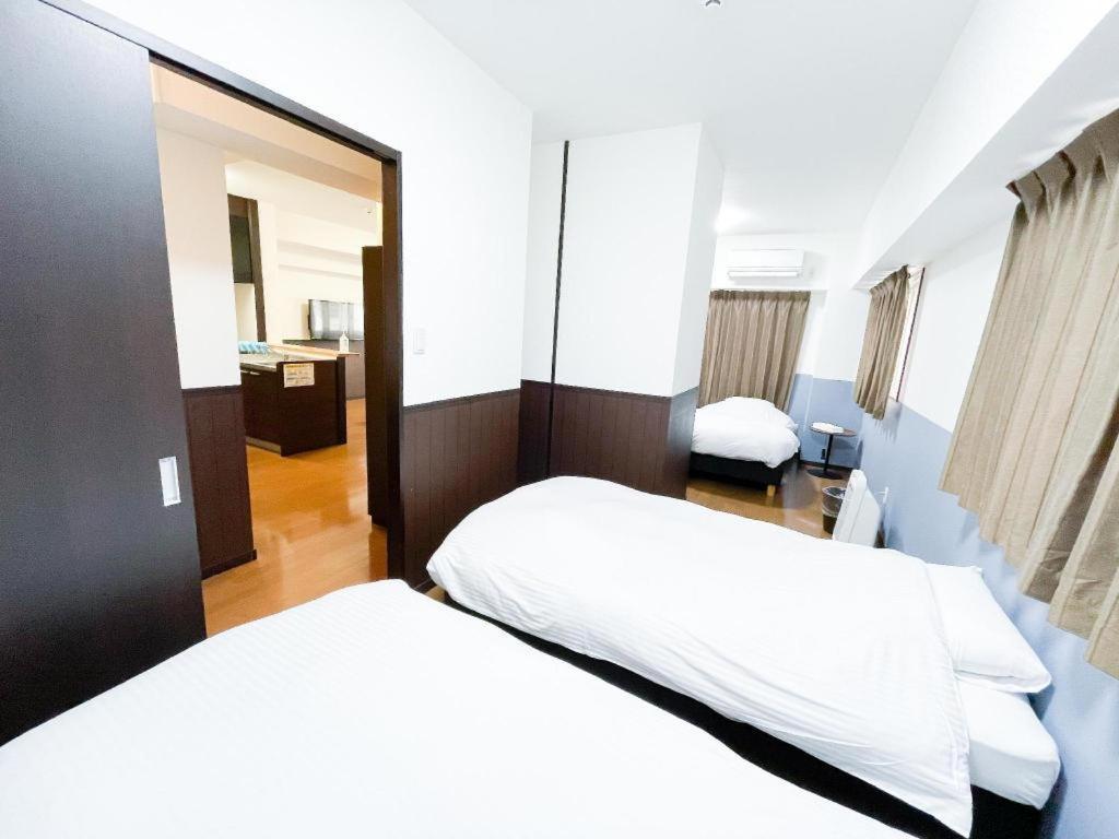 Villa Coast Nishimachi - Guesthouse In Okinawa Naha Exterior photo